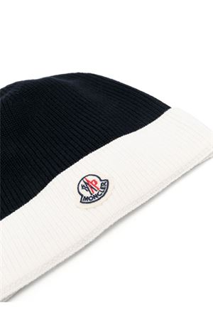 Cappello in cotone blu e bianco MONCLER KIDS | 3B00002M1367P70